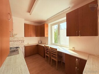 REZERVOVANÝ 2 izbový  byt v centre mesta Humenné. - 2