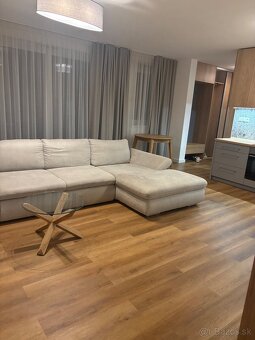 3 izbovy byt Thurzova - Staré mesto + parking - 2