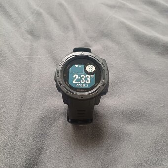 Garmin Instinct 1 - výborný stav

funkčné - 2