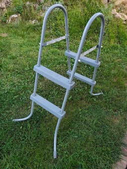 Bazenove schodiki - 2