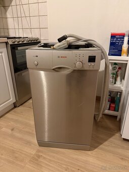 Umyvacka riadu Bosch - 2