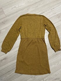 Dievčenské pletené šaty - 2