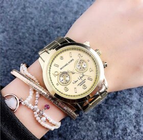 hodinky Michael Kors zlaté - 2