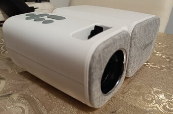 Nový Wifi LED FullHD projektor 1080p native - 2