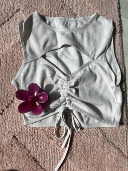 Crop-topy - 2
