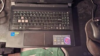 MSI Katana 15 B13VFK-1868XCZ - 2