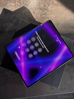 Samaung Z Fold 4 512 GB - 2