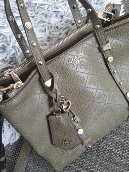 Kabelka Guess - 2