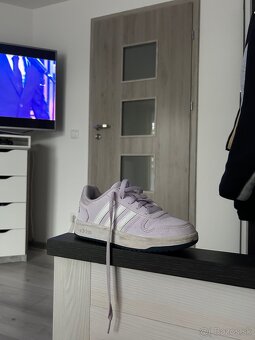 Dievcenske Adidas tenisky - 2