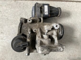 Rozpredam volvo xc60 I 2008-2016 motor D5244T17 - 2