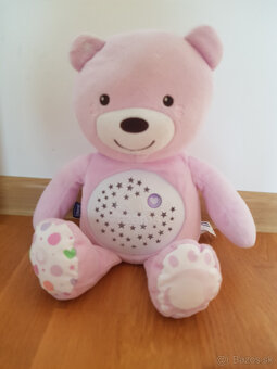 Hrajúci medveď Chicco - 2