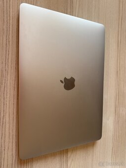 Predám Apple MacBook Air 13” M1 – 8GB RAM / 256GB SSD - 2