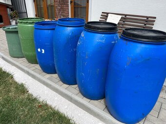 Predám plastové sudy a tunku na mletie hrozna - 2