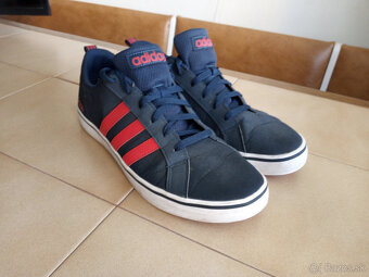 Panske vodeodolne botasky ADIDAS. - 2