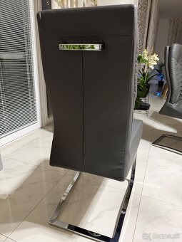 Jedálenské stoličky 3x - 2