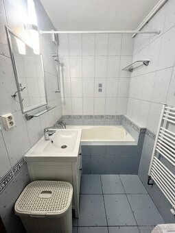 Prenajom - 3izb byt Svätoplukova ulica - 2