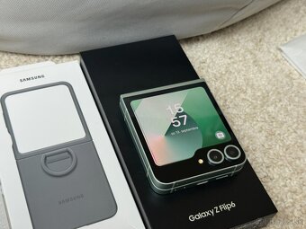Samsung Z Flip6 - RAM 12GB / 256GB Mint - AKO NOVÝ - 2