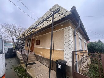 MAĎARSKO - GIBÁRT PRI ENC - 4 IZBOVÝ RD SO ZÁHRADOU - 2