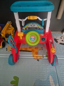 Chodítka autíčko - 2