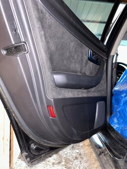 Zadne dvere Audi a4 b6 Combi - 2