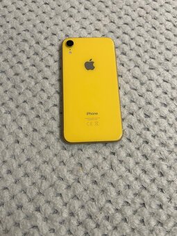 Predám iPhone xr - 2