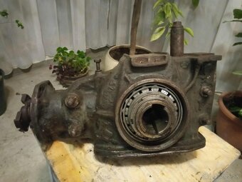 ŠKODA 1202 diferenciál - 2