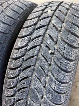 185/65R15 - 2