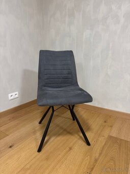 Predám čalúnené stoličky XORA - 4 ks - 2