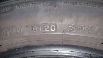 Letne gumy 205/55 R16 - 2