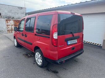7 miestne Fiat doblo 1.3 jtd 2009 - 2