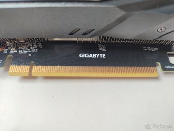 GeForce RTX 2070 WINDFORCE 8G - 2