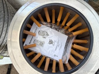 Predám novú elektrickú bubnovú šklbačku na hydinu NEPOUŽITA - 2