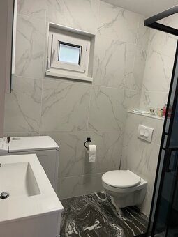 Chorvátsko,dovolenka, ubytovanie, apartmány len 80m od pláži - 2