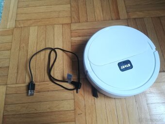 Roboticky maly vysavac - 2