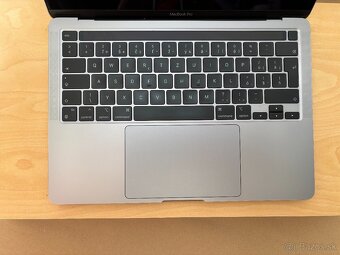 Predám MacBook Pro 13" M1 (2022) – výborný stav - 2