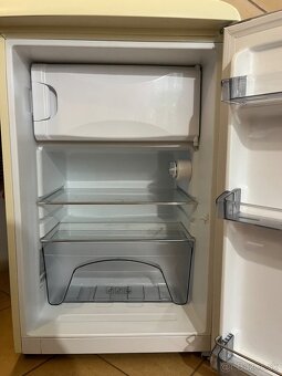 Chladnička eta - retro séria - 2