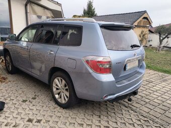 Predám - TOYOTA HIGHLANDER HYBRID - 2