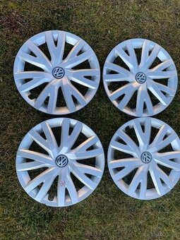 puklice na plechové disky R15;R16 originál vw - 2