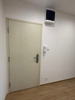 Kompletná nová prerábka.  2.izb.byt ,ZH - 2