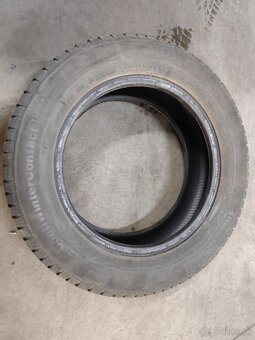 Predám zimné  205/60R16 96H - 2