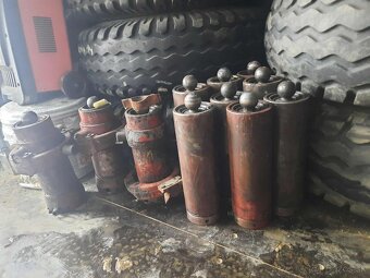 Hydraulicky piest - 2