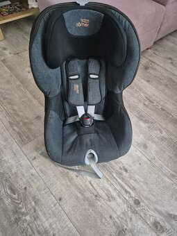 Autosedačka britax römer - 2