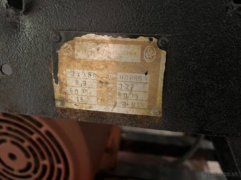 Predám továrenský cirkular - 2