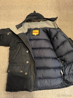 Fjällräven Down Parka. Páperová - 2