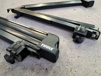 Strešný nosič Thule na lyže - 2