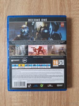 Titanfall 2 PS4 - 2