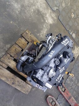 MOTOR 1.9 TDI 77KW  BXE - 2