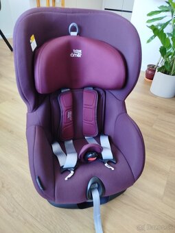 Britax Römer Trifix2 i-size - 2