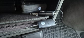 Vw t4 2.5 tdi 75kw multivan syncro rok 00 - 2