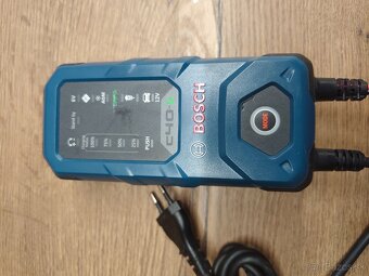 Bosch c40 li nabíjačka - 2